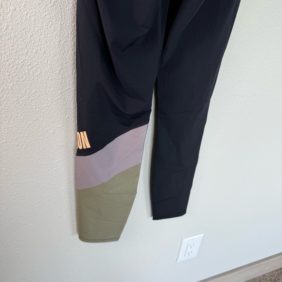 NWOT P.E Nation Black High Waist Color Block Legging Activewear Workout Sz Small - Picture 10 of 12